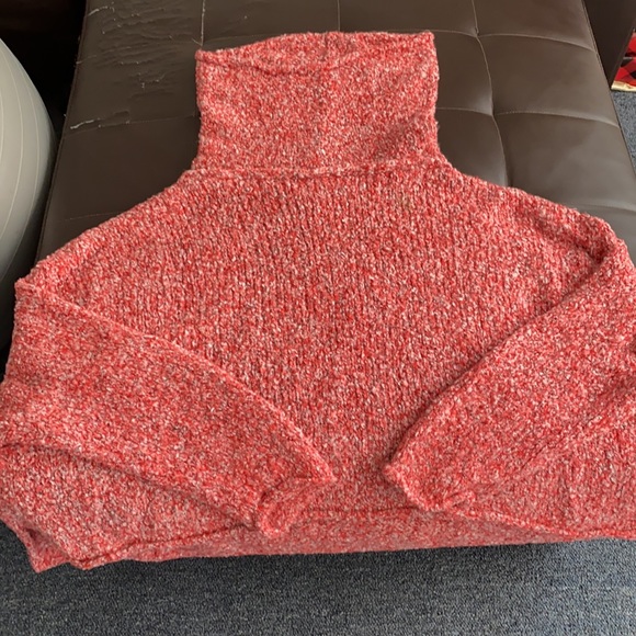 FREE PEOPLE red sweater - Picture 5 of 6